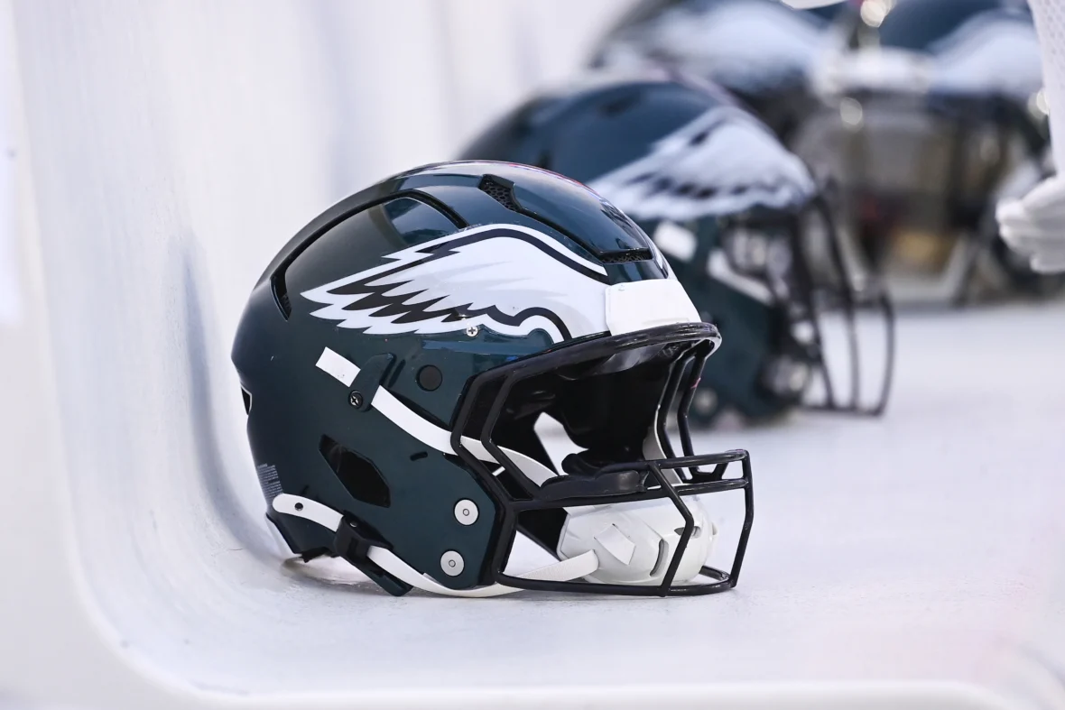 Philadelphia Eagles interested in trading for Pro Bowl pass-rusher