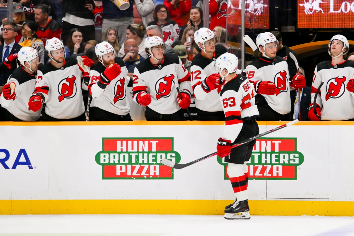 Devils come back late to beat Predators 4-2