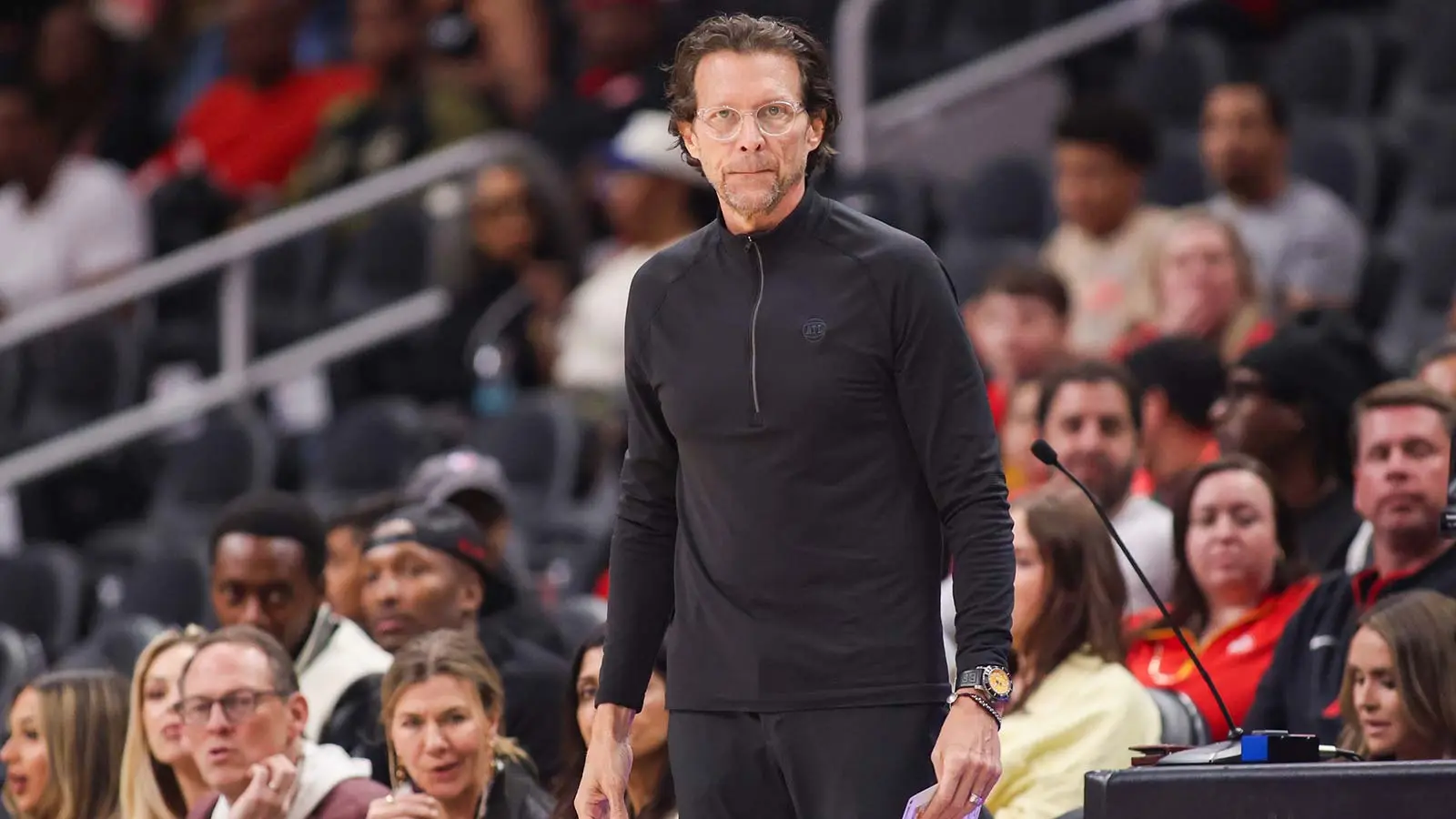奎因·斯奈德 (Quin Snyder) 在職業生涯第 500 場勝利後獲得“瘋狂科學家”稱號
