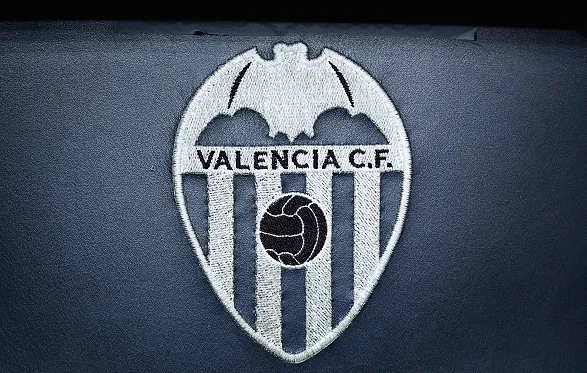 La Liga club wants to sign 2 players from Aston Villa – be careful of the financial situation