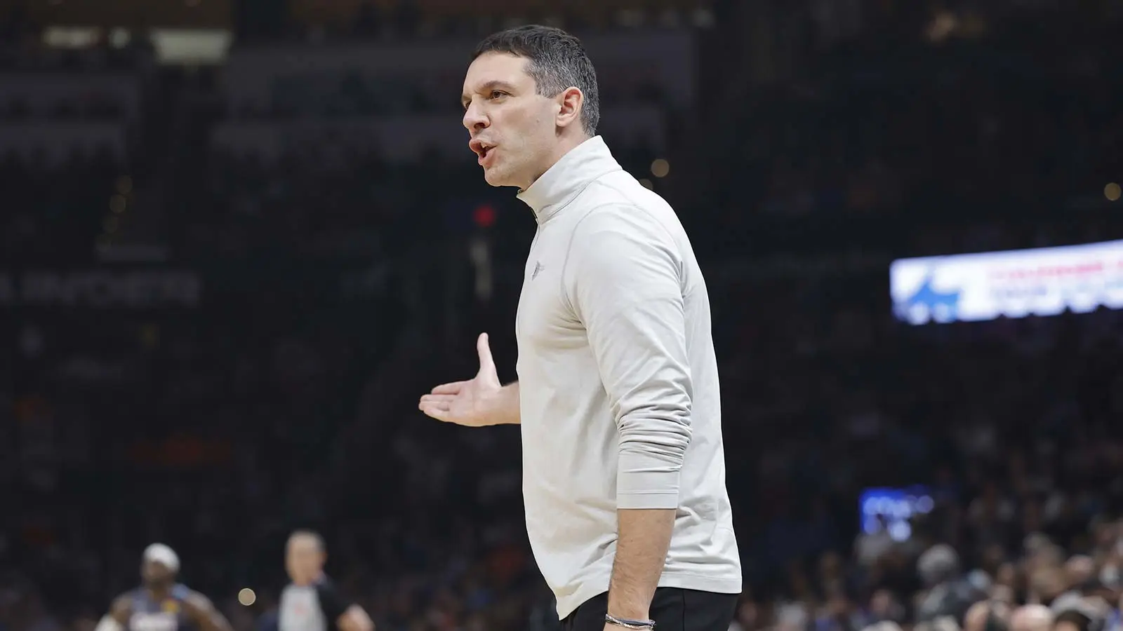 Mark Daigneault reacts to David Edelman’s tirade on Lou Dort