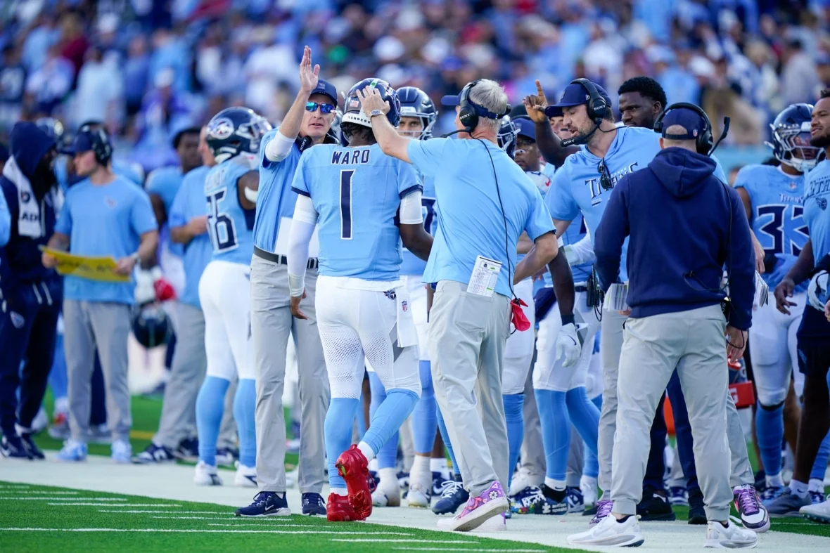 Tennessee Titans sign former third-round QB as backup to Cam Ward