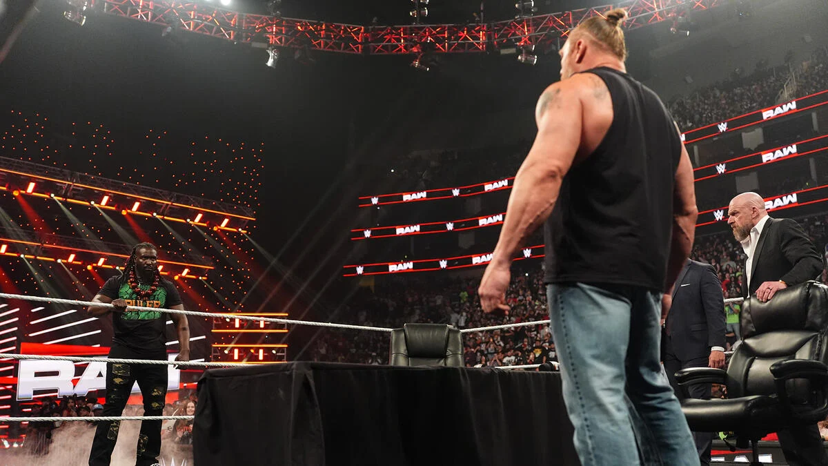 布洛克·莱斯纳 (Brock Lesnar) 对阵奥巴·费米 (Oba Femi) 揭幕摔跤狂热之夜第 2 场