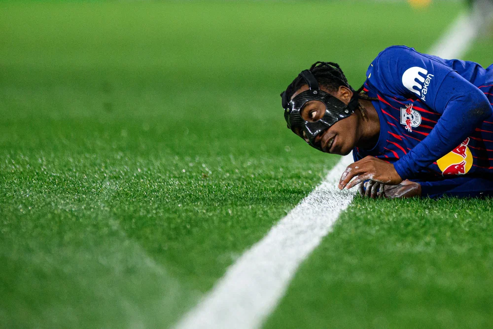 Cold – Player more likely to sign for Liverpool than Manchester United