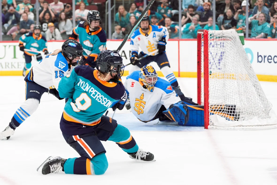 Sirens draw even with Sceptres after ‘courageous’ comeback: Takeaway