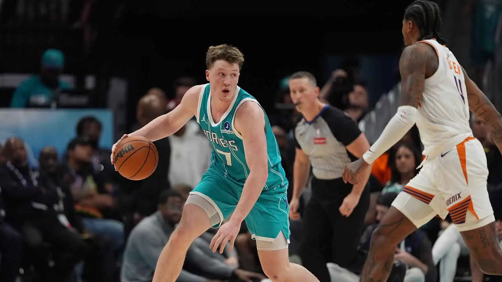 Kon Knueppel 加入史詩般的公司，只有 MVP Stephen Curry 能與之媲美