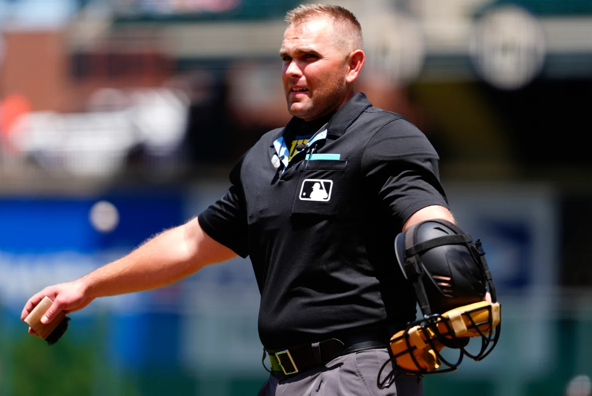MLB umpire brutally punched repeatedly in the head during broad daylight robbery