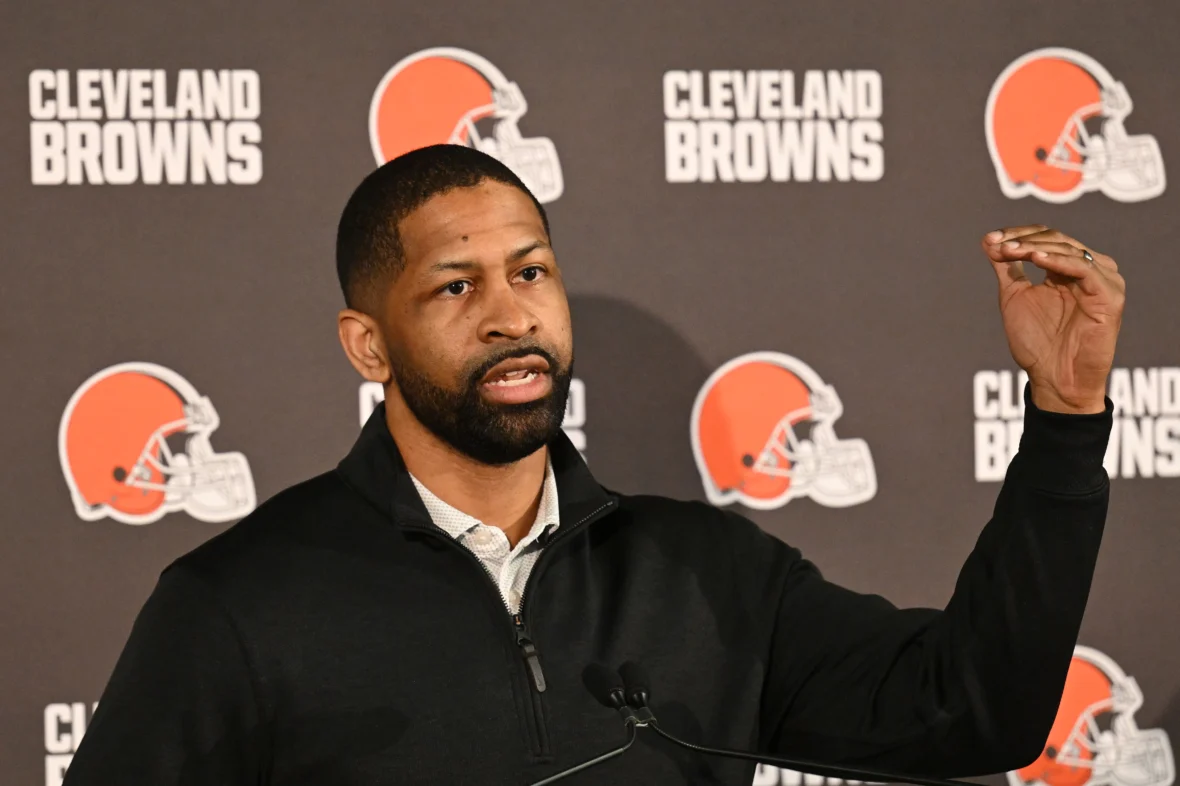 克利夫兰布朗队长期以来一直计划在 2026 年 NFL 选秀初期解决特定位置问题