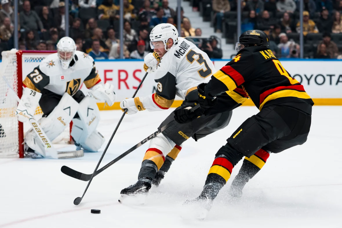 Golden Knights beat Canucks 2-1 for fourth straight win