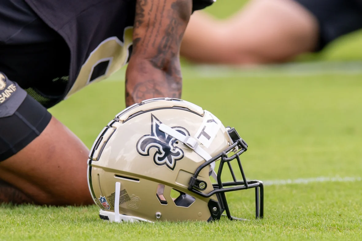 New Orleans Saints offer contract to All-Pro