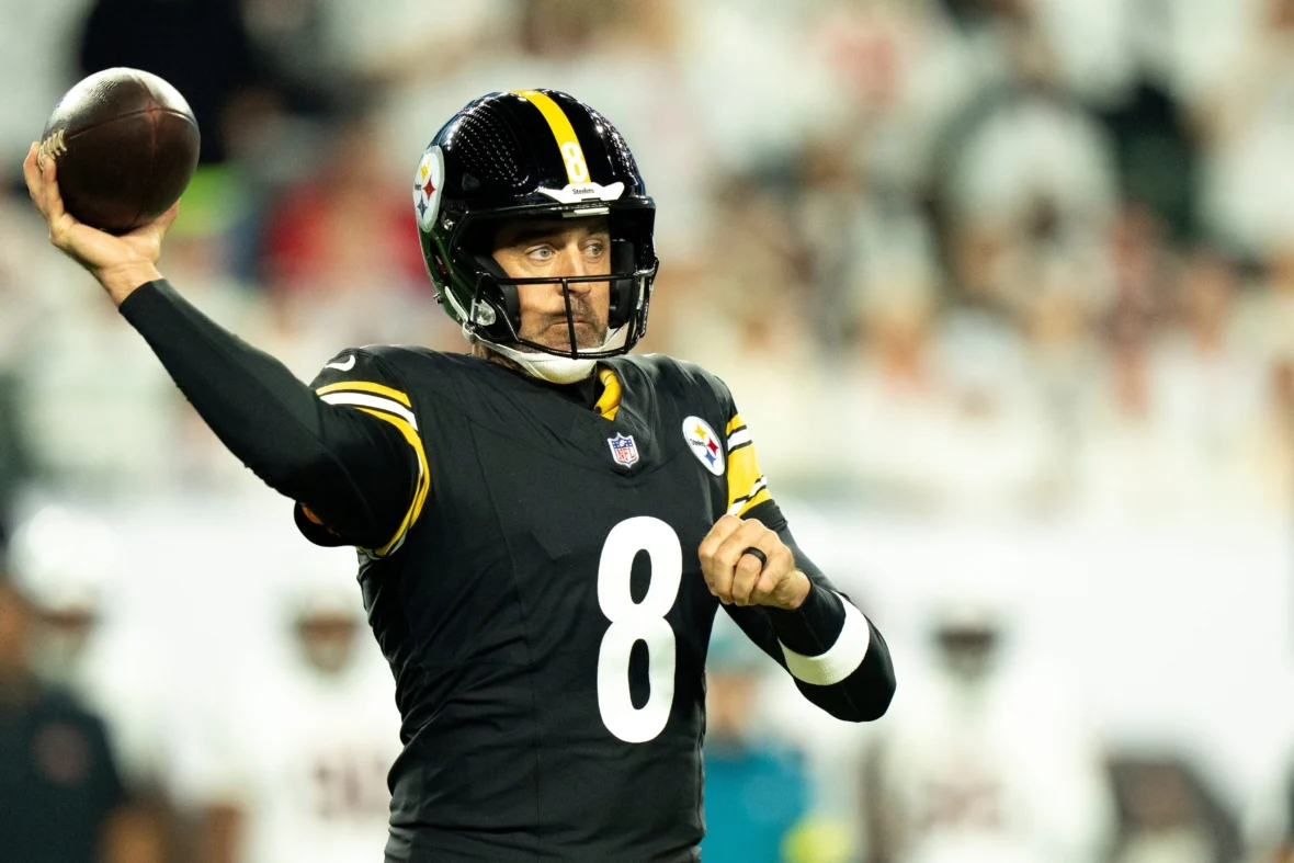 The latest on the Steelers’ plans for a young QB with Aaron Rodgers