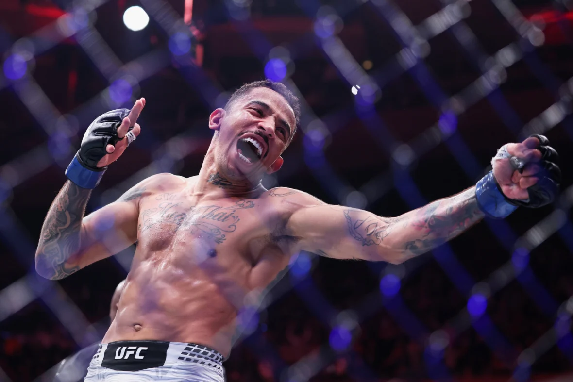 Carlos Prates demolishes JDM in UFC Perth main event