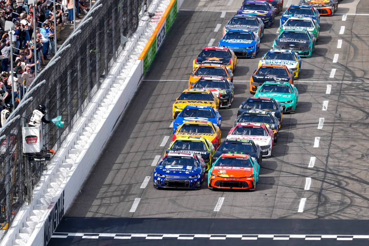 NASCAR fans pick sides in Joe Gibbs Racing vs. Spire Motorsports feud