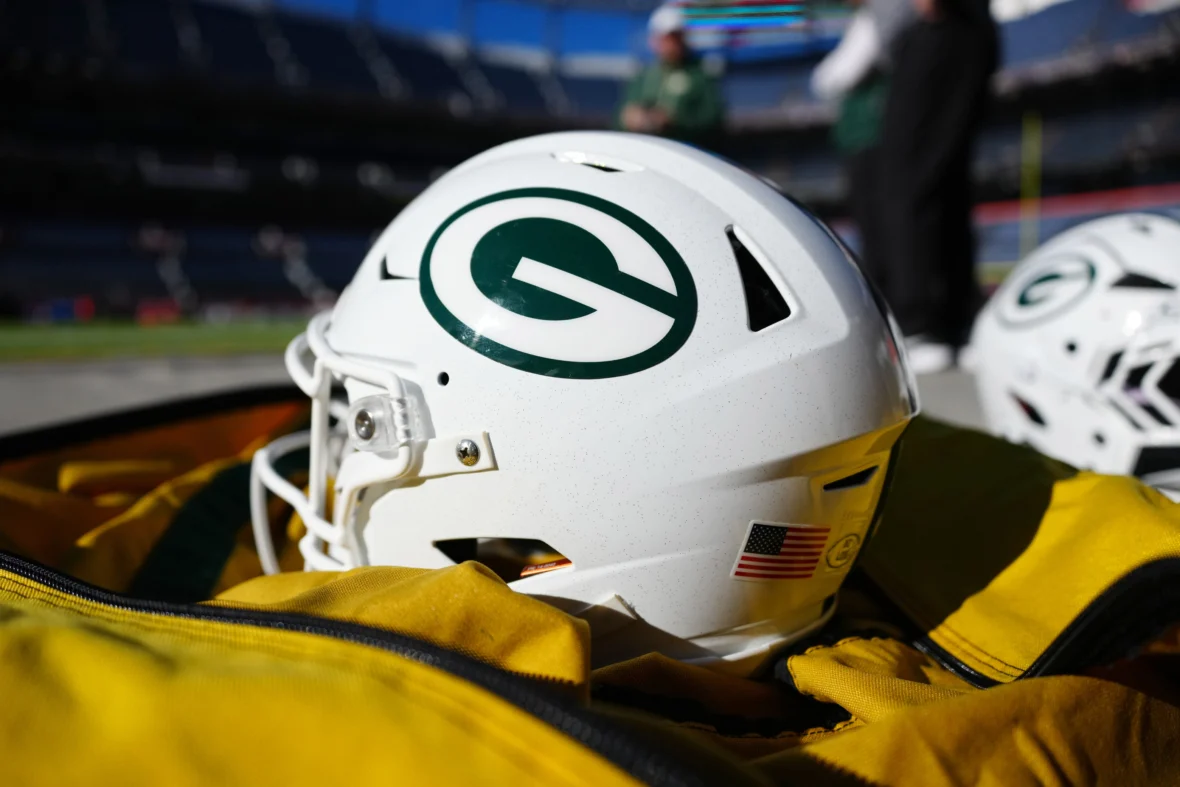 Green Bay Packers linked to pair of Pro Bowl players