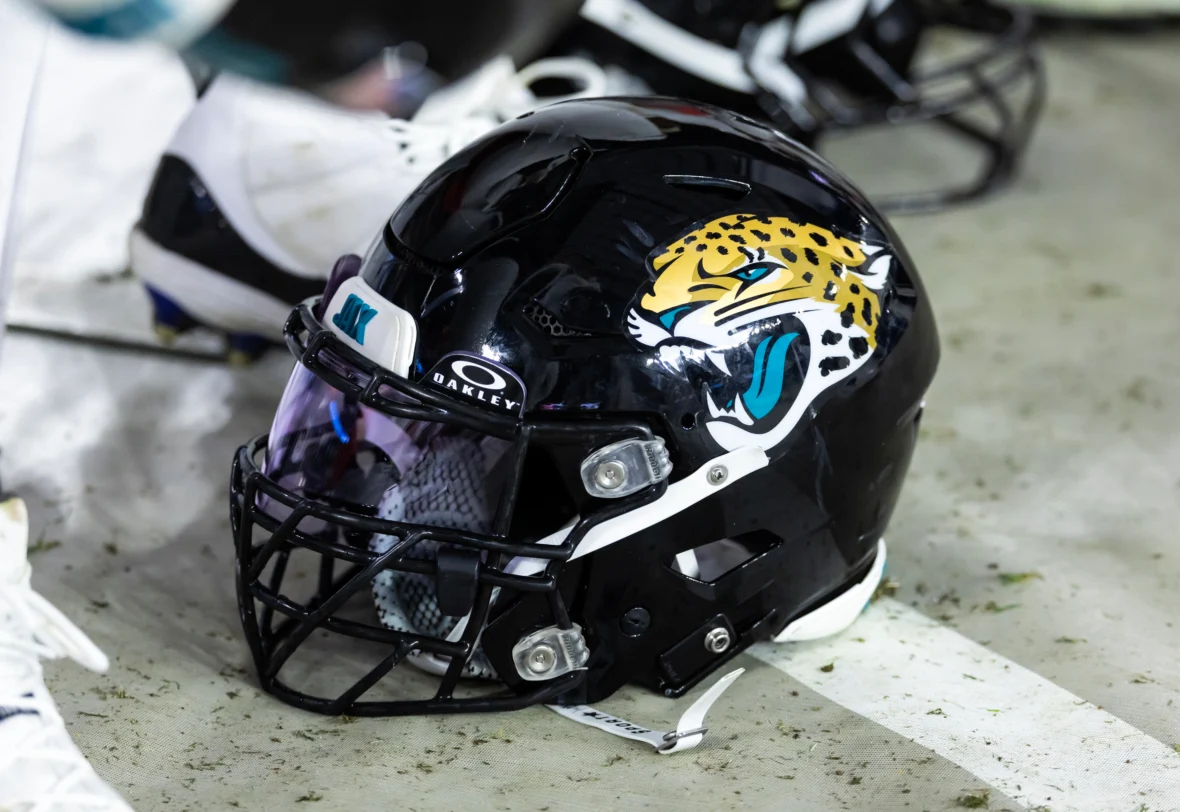 Jacksonville Jaguars urged to trade for first-round pass rusher