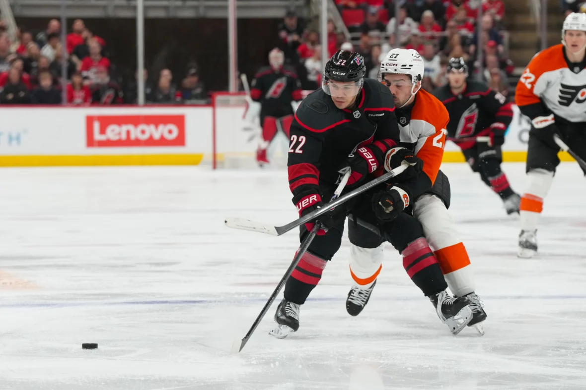 Hurricanes vs. Flyers: Round Two, Game 1