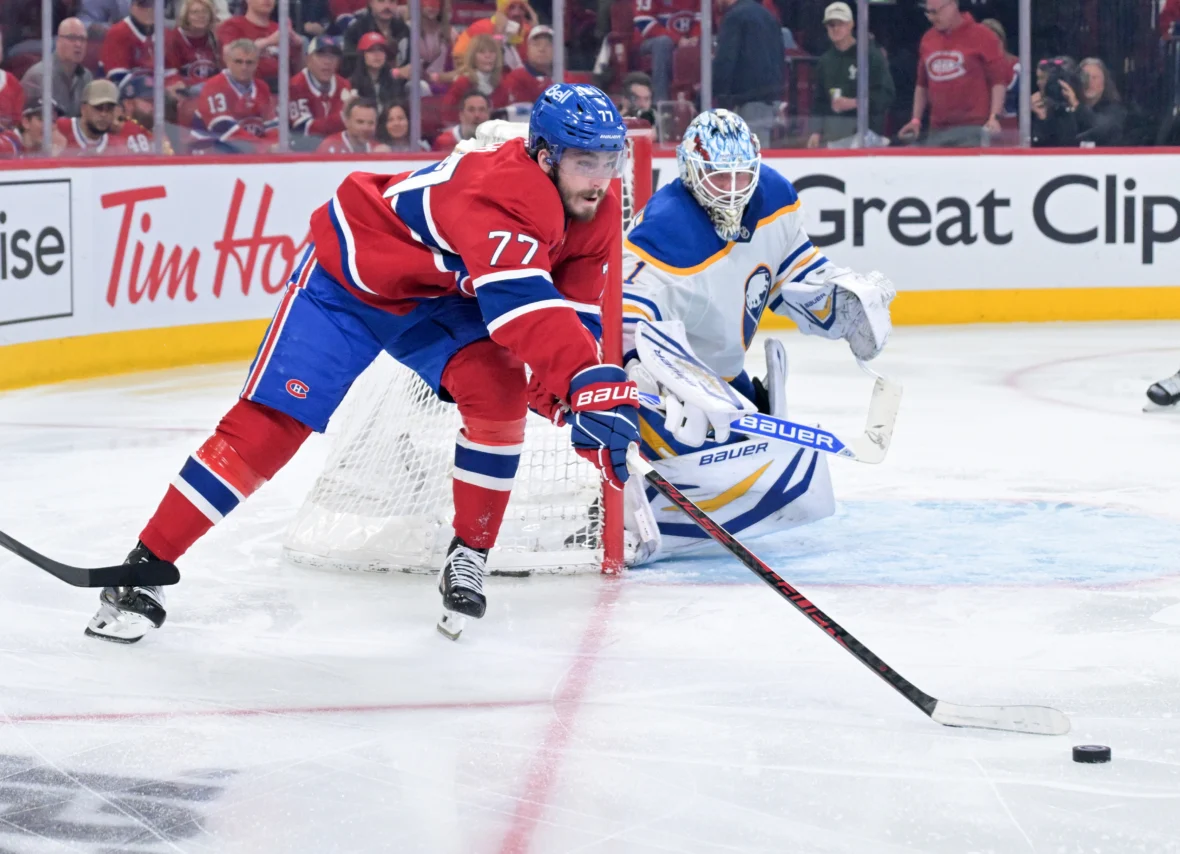 Canadians hold fate in their hands rather than sabers