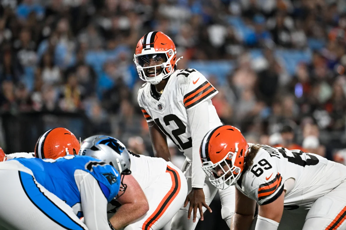 Early leader emerges in Cleveland Browns starting QB battle