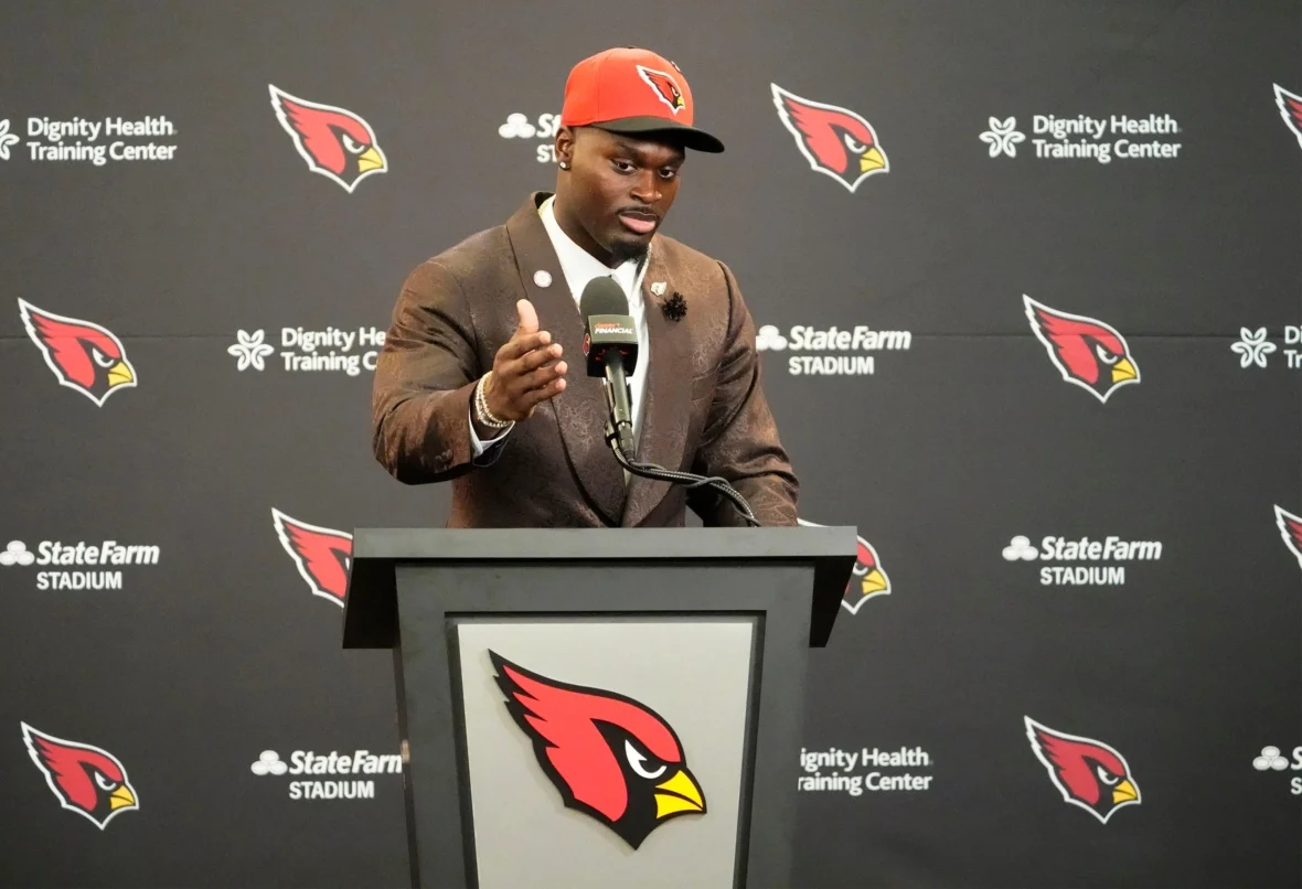 NFL insider casts doubt on Jeremiah Love’s Rookie of the Year chances