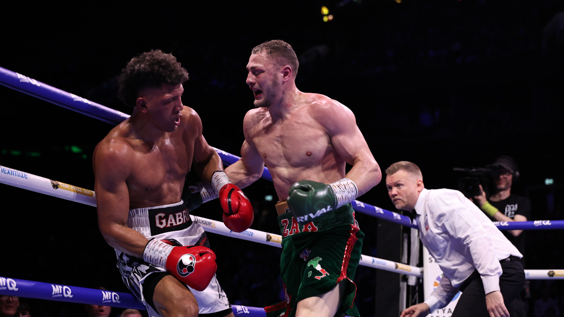 扎克·切利 (Zak Chelli) 在法比奧·沃德利 (Fabio Wardley) 對陣丹尼爾·杜布瓦 (Daniel Dubois) 的比賽中，在最後關頭用令人驚嘆的 KO 大衛·莫雷爾 (David Morrell) 震撼世界