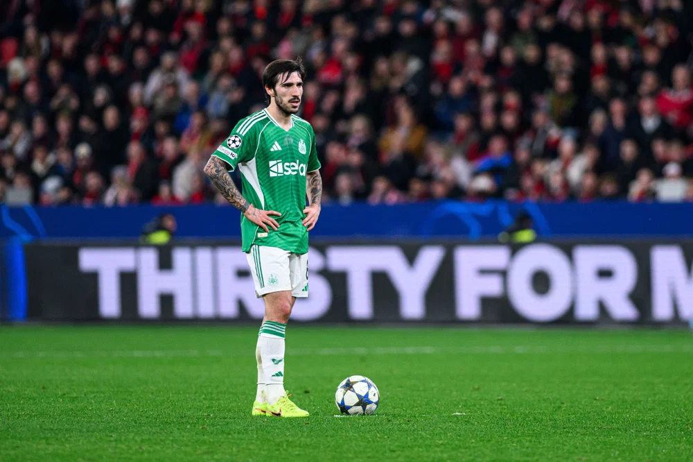 Manchester United have made it clear they are now ‘ready to submit a suitable offer’ – before the game